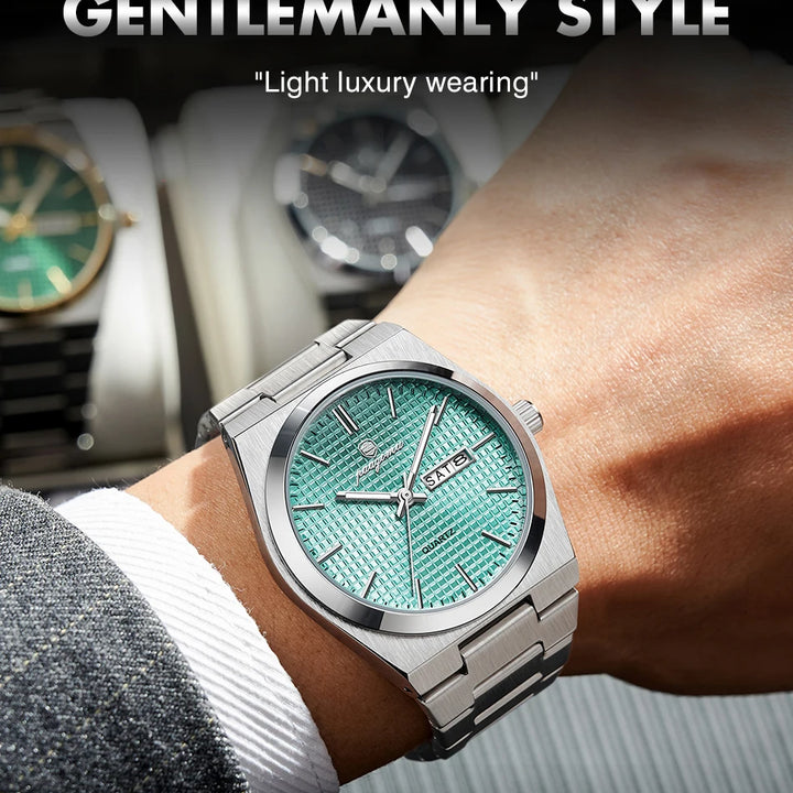 M821 — Automatic Signature Watch